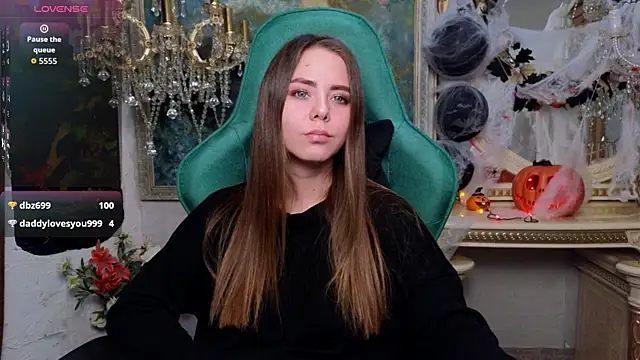 IvoryWood  online show from 10.31.25