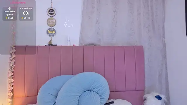 Snapshot of sukilove18 chatting on 01.17.26 sukilove18 online show from 01.17.26