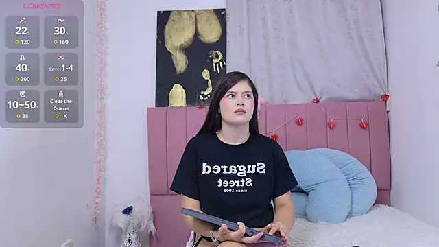 Snapshot of sukilove18 chatting on 02.25.26 sukilove18 online show from 02.25.26