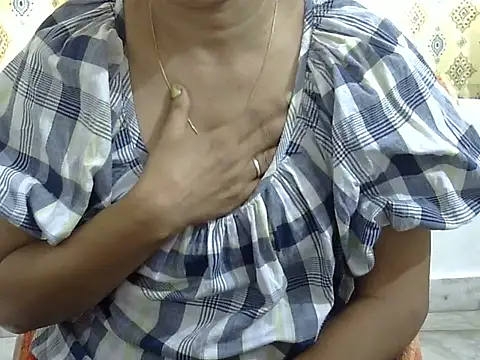 Snapshot of CHAMELI4747 chatting on 05.02.26 CHAMELI4747 online show from 05.02.26