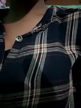 Hot Aishi online show from 09.28.25