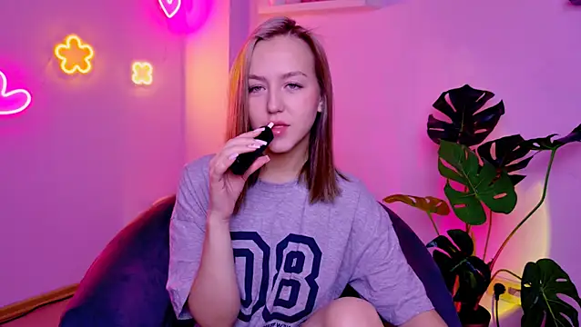 Snapshot of CindySparkl chatting on 02.07.26 CindySparkl online show from 02.07.26