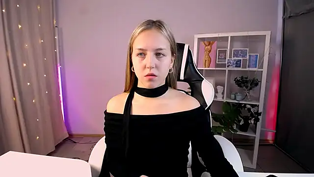 CindySparkl online show from 03.15.26