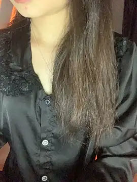 Tinasx56 online show from 10.21.25