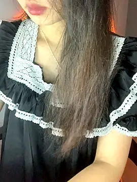 Tinasx56 online show from 10.31.25