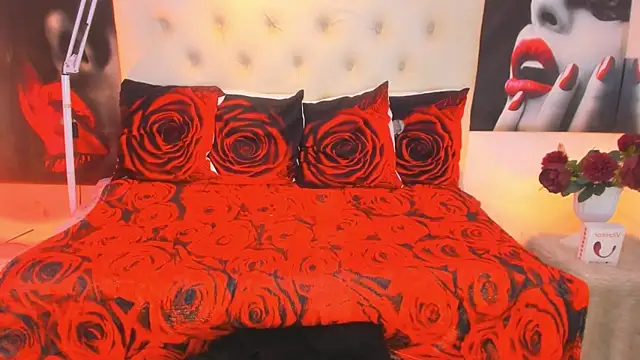 Snapshot of Playfullmaniac chatting on 09.11.25 Playfullmaniac online show from 09.11.25