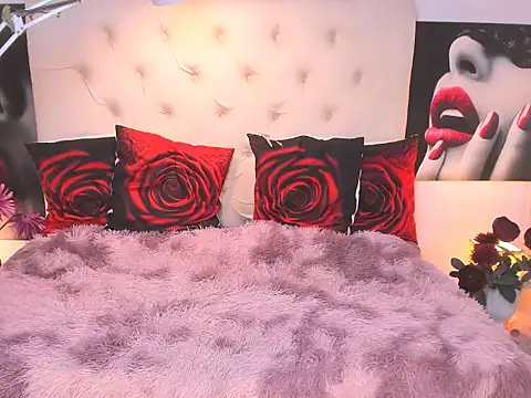 Snapshot of Playfullmaniac chatting on 11.25.25 Playfullmaniac online show from 11.25.25