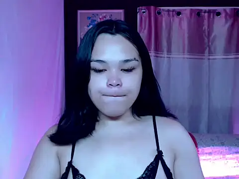 Snapshot of millany69 chatting on 06.11.26 millany69 online show from 06.11.26