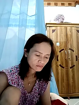 Sexy-loveass20 online show from 10.30.25