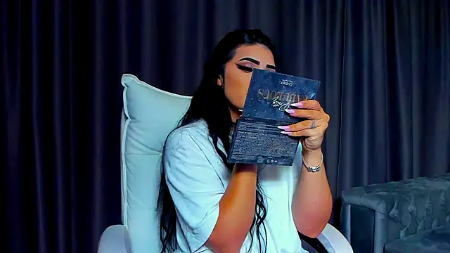 DevashaQueenX online show from 09.27.25