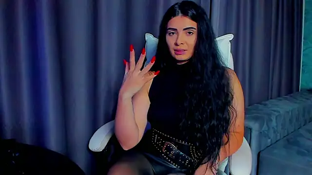 DevashaQueenX online show from 12.04.25