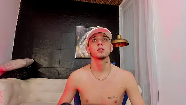 Mathewboy1 online show from 10.06.25