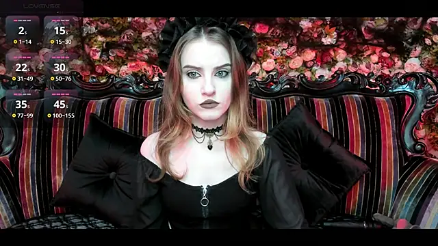 EllieMori online show from 10.26.25