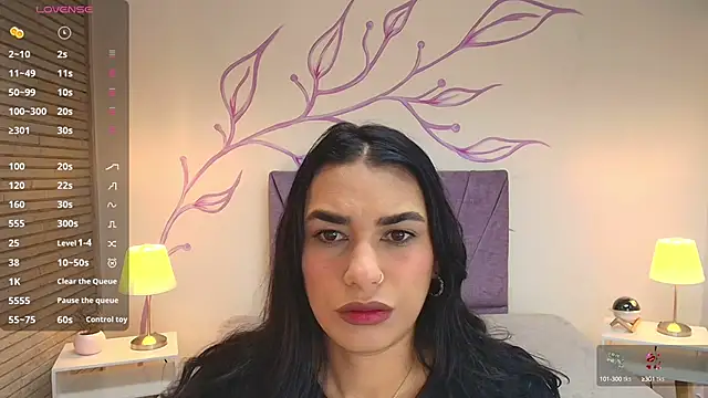 Snapshot of Lia_Blake_ chatting on 10.13.25 Lia Blake online show from 10.13.25