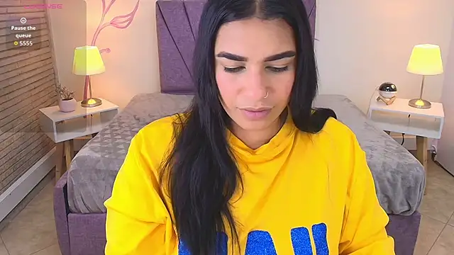 Snapshot of Lia_Blake_ chatting on 10.17.25 Lia Blake online show from 10.17.25