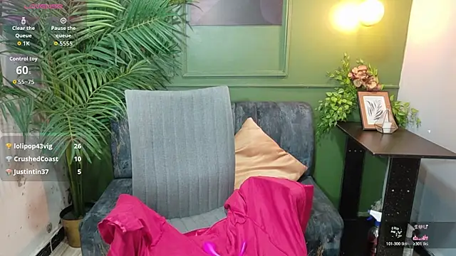 Snapshot of sweety_smilee chatting on 02.22.26 sweety smilee online show from 02.22.26