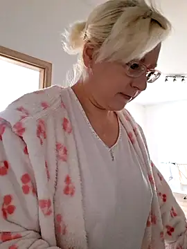 VikaKing online show from 12.02.25