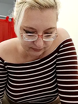 VikaKing online show from 01.31.26