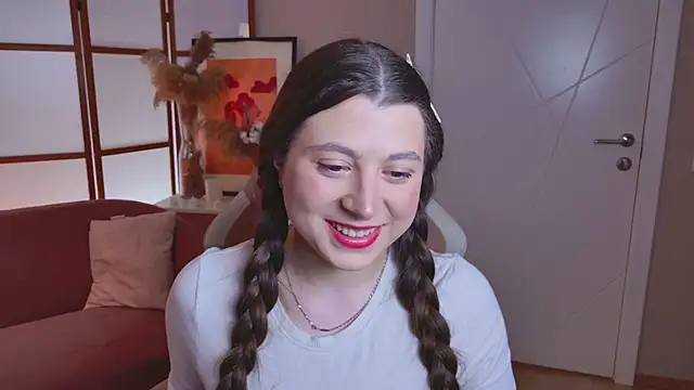 Queen Michelle  online show from 01.13.26