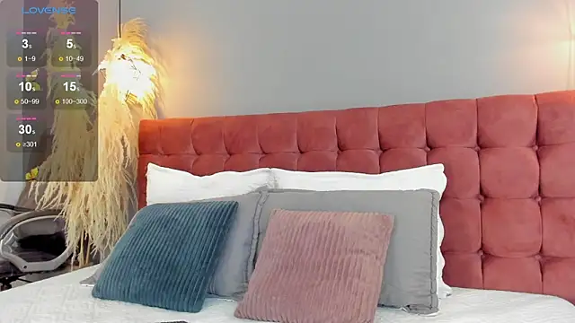 Tania 77  online show from 02.14.26