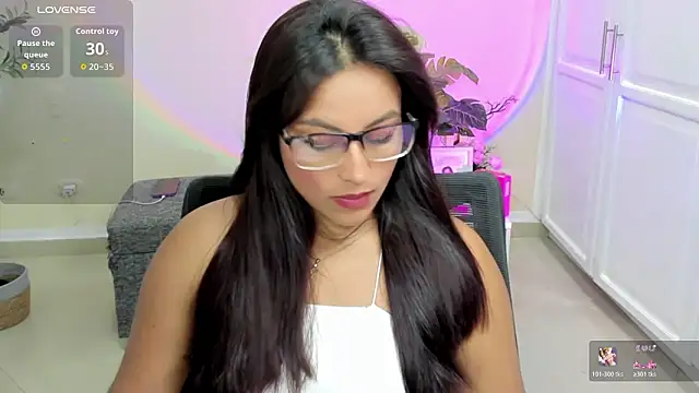 Cameroon-Diaz online show from 03.02.26