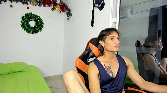 Snapshot of kenshi_roa chatting on 01.11.26 kenshi roa online show from 01.11.26