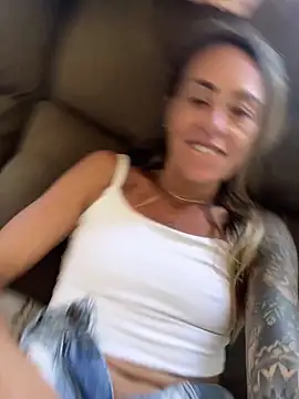 Princesahtinha online show from 02.11.26