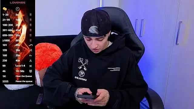 imlaiaaa online show from 11.28.25