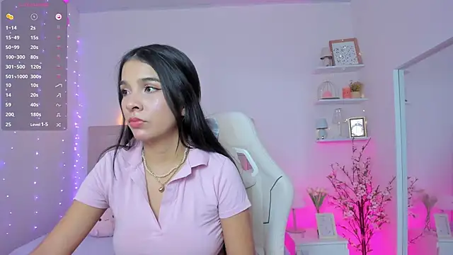 Snapshot of kim_dreams18 chatting on 02.11.26 kim dreams18 online show from 02.11.26