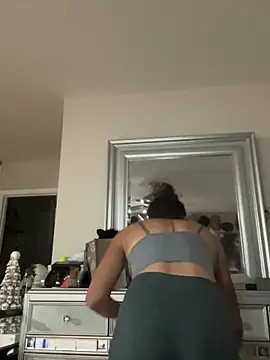 Chicagobabe online show from 05.23.26