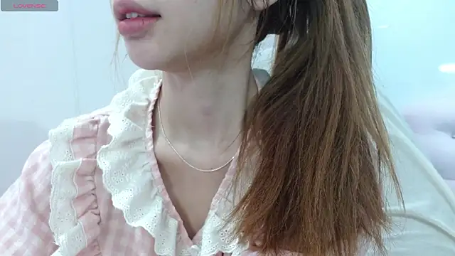 Alina MissAsian online show from 10.30.25