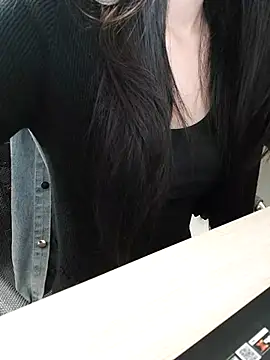 meomeocute online show from 11.26.25