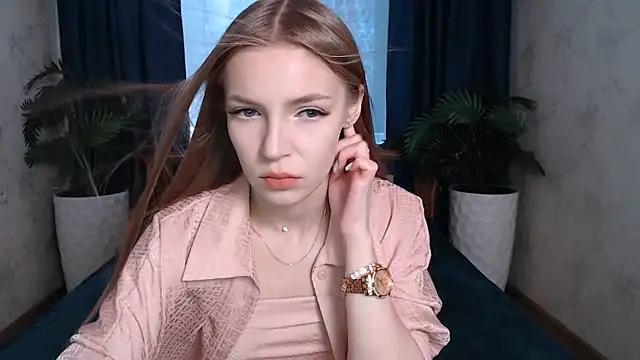 HitGyrl online show from 06.02.26