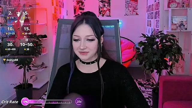 Snapshot of LiliLuna chatting on 10.12.25 LiliLuna online show from 10.12.25