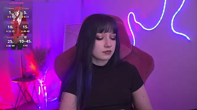 Snapshot of LiliLuna chatting on 01.14.26 LiliLuna online show from 01.14.26