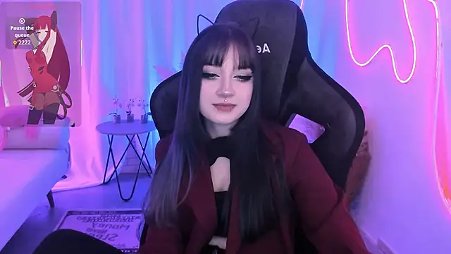 Snapshot of LiliLuna chatting on 02.07.26 LiliLuna online show from 02.07.26