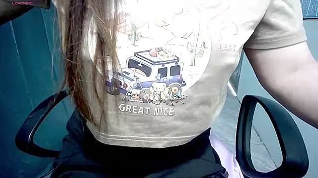  Sara 768 online show from 11.26.25