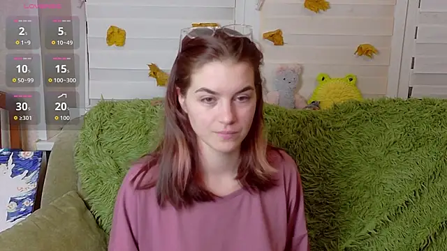 Snapshot of ElzaBlis chatting on 10.30.25 ElzaBlis online show from 10.30.25