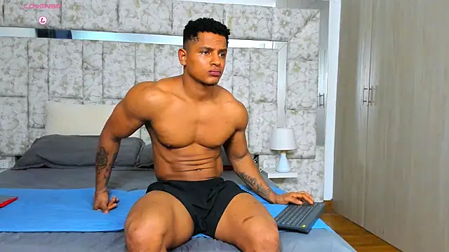 markustheroy333 online show from 12.16.25