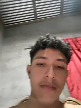 Snapshot of MattBroddy chatting on 11.12.25 MattBroddy online show from 11.12.25