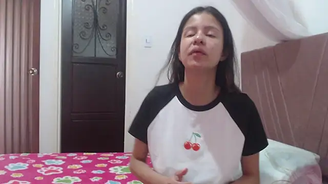 nathaly jones  online show from 03.20.26