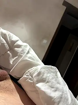 Snapshot of elcalabacin chatting on 10.19.25 elcalabacin online show from 10.19.25