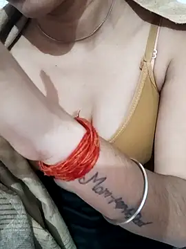 Snapshot of NAIRA5677 chatting on 12.02.25 NAIRA5677 online show from 12.02.25