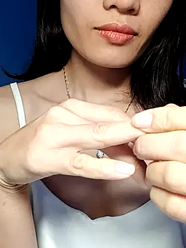 Hinna x online show from 10.25.25