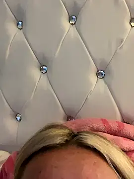 EllieMaeBaby online show from 10.03.25