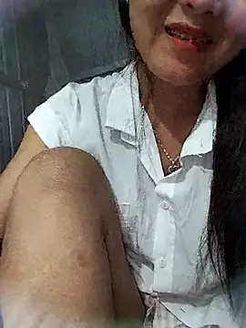 Snapshot of moa_koa chatting on 10.23.25 moa koa online show from 10.23.25