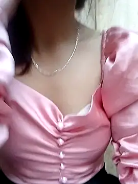 Snapshot of daisy_will chatting on 10.11.25 daisy will online show from 10.11.25