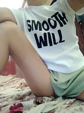 Snapshot of daisy_will chatting on 10.28.25 daisy will online show from 10.28.25