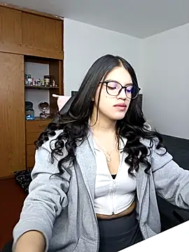 asumi 18 online show from 09.11.25