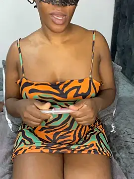 wellbuiltDiosa online show from 10.02.25